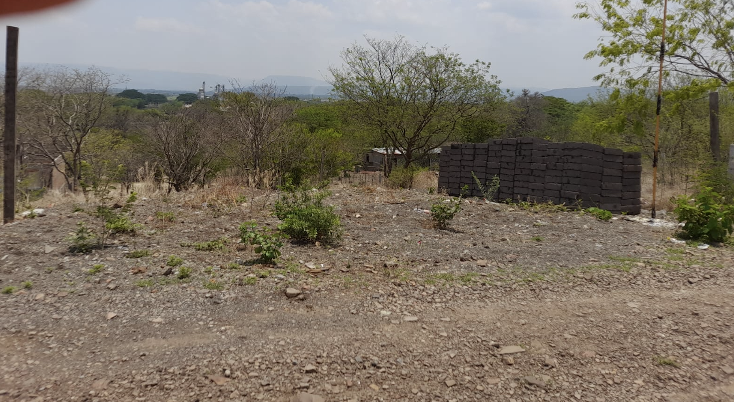 Land for Oscar Chavarra